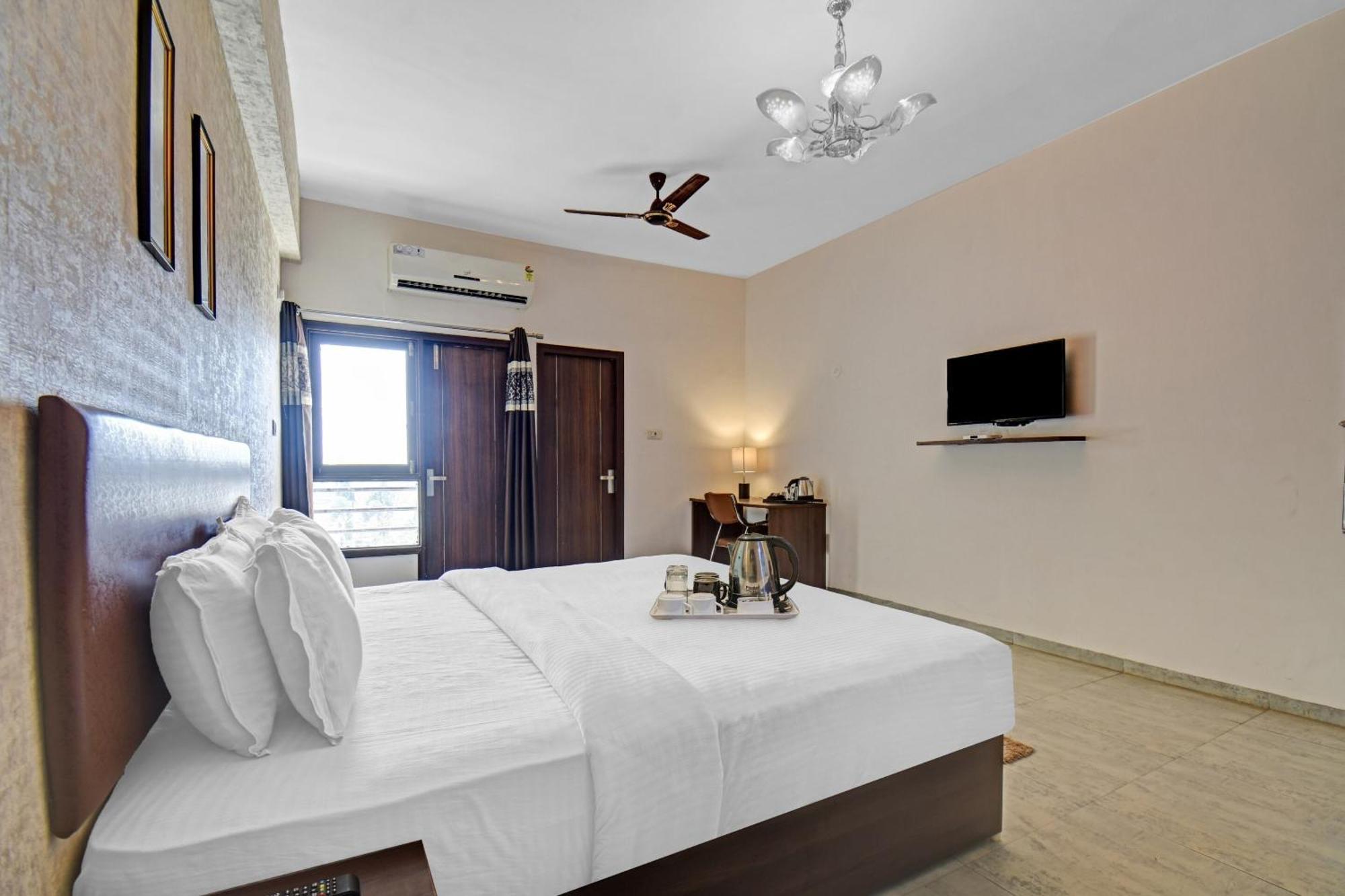 Townhouse Classio Suites 쉬르디 외부 사진
