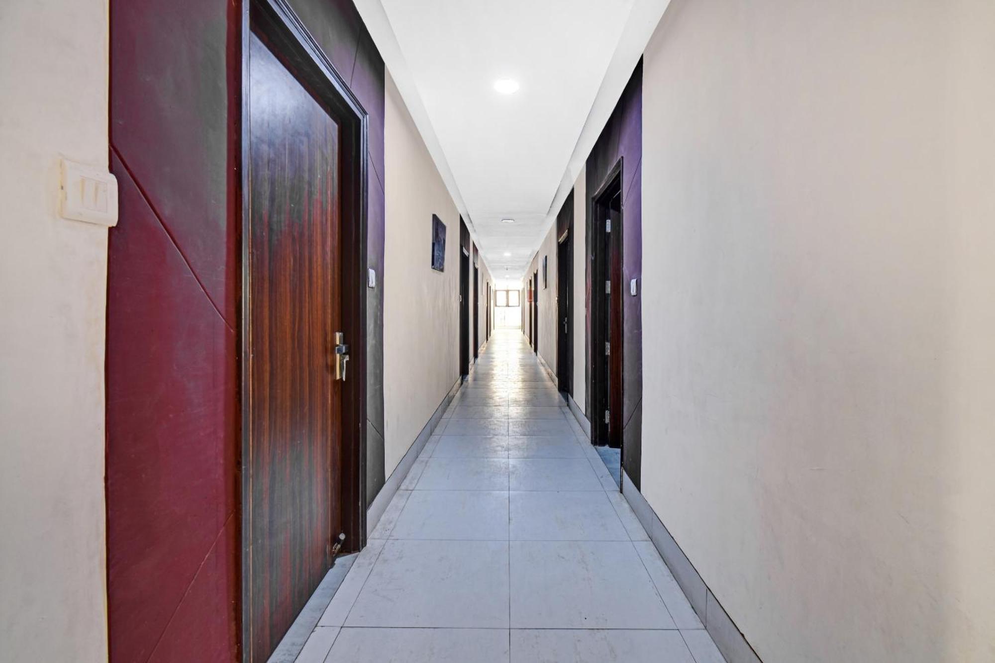 Townhouse Classio Suites 쉬르디 외부 사진